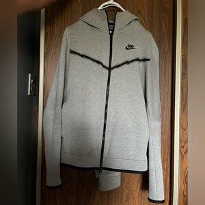 Grey Medium Nike Tech Tracksuit